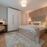 ابارتهوتيل كوزي شتوتغارت