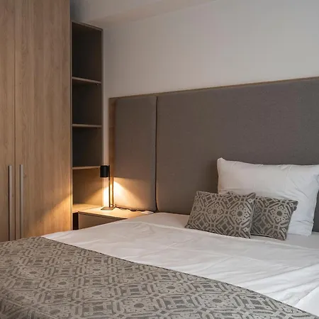 ابارتهوتيل كوزي