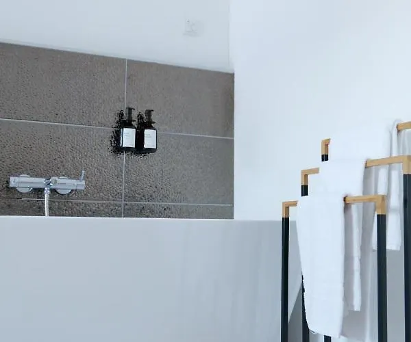 ابارتهوتيل كوزي 4*