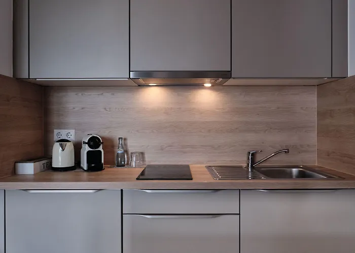 Cosy Apartmanhotel 4*